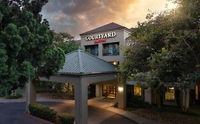 Courtyard By Marriott Stockton